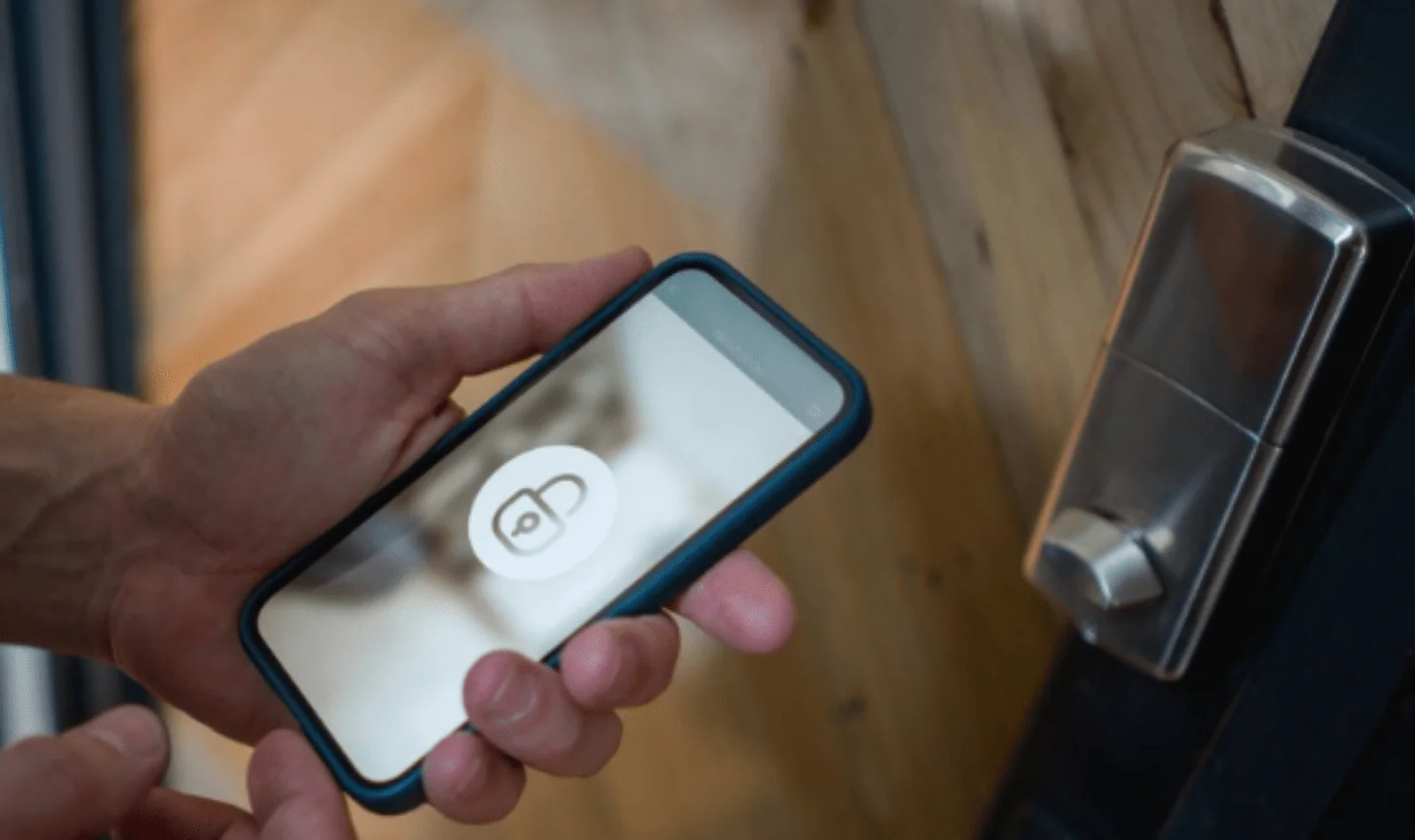 Hospitable: Smart lock system for Property Management System